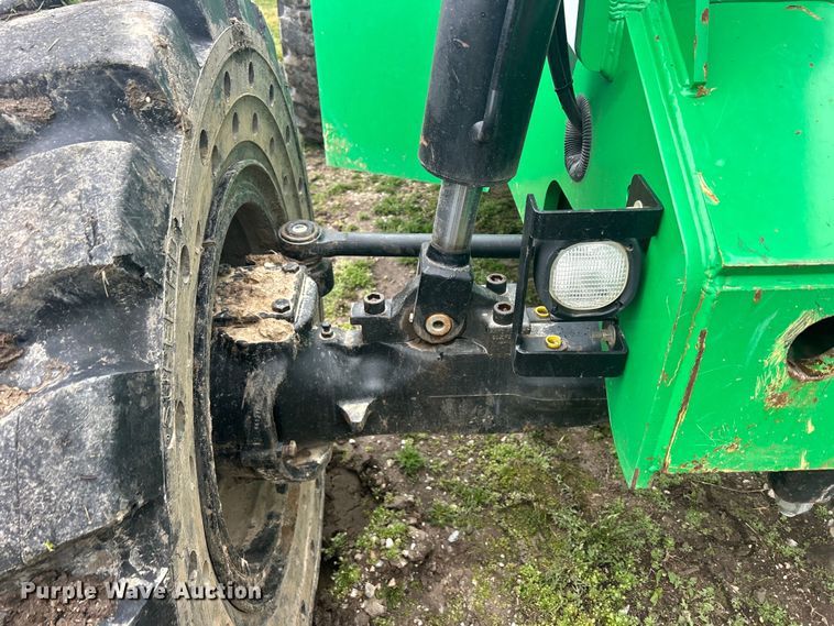 image for item MO9210 2015 JLG Skytrak 6036 telehandler