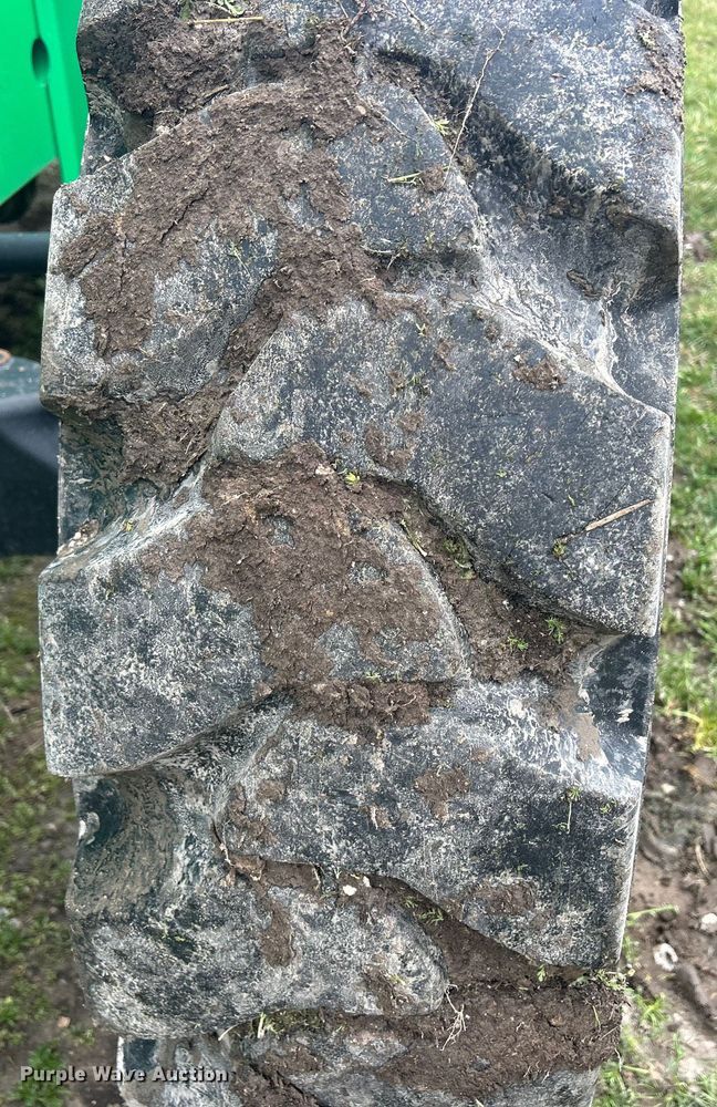 image for item MO9210 2015 JLG Skytrak 6036 telehandler