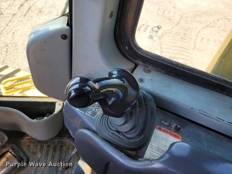 image for item MQ9697 2006 Komatsu D65EX-15E0 dozer