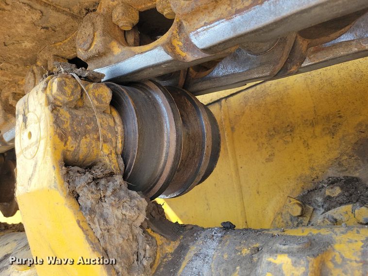 image for item MQ9697 2006 Komatsu D65EX-15E0 dozer