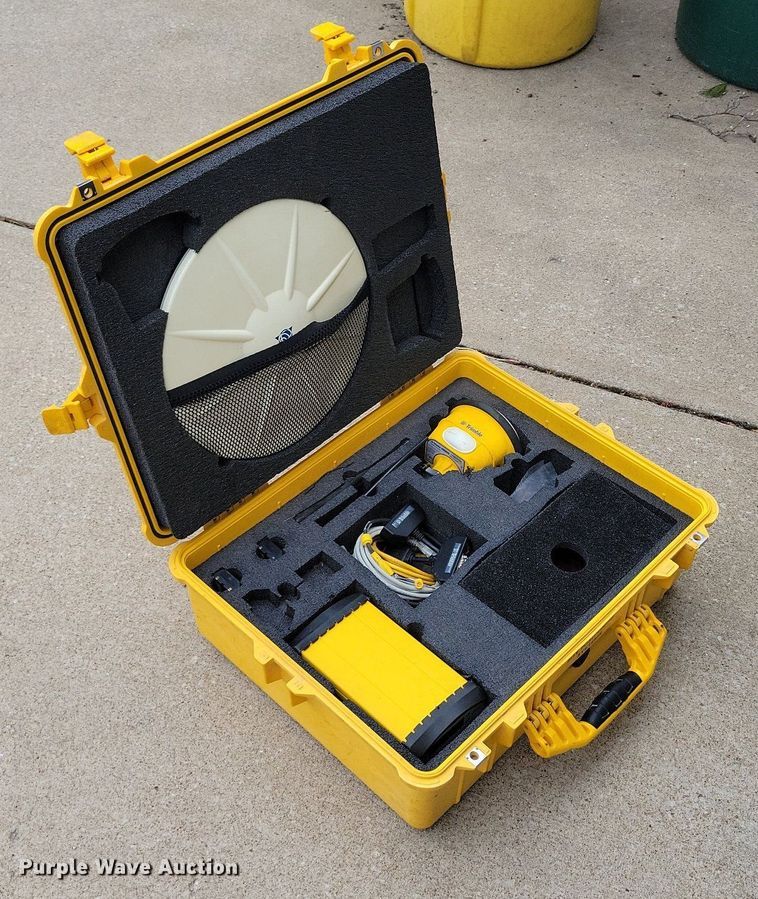 image for item MQ9705 Trimble site positioning system