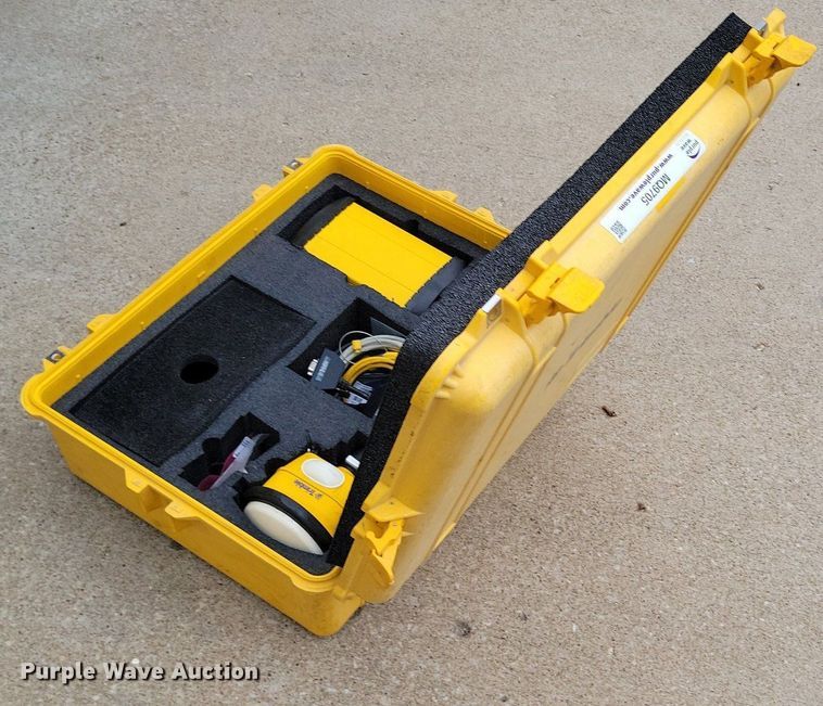 image for item MQ9705 Trimble site positioning system