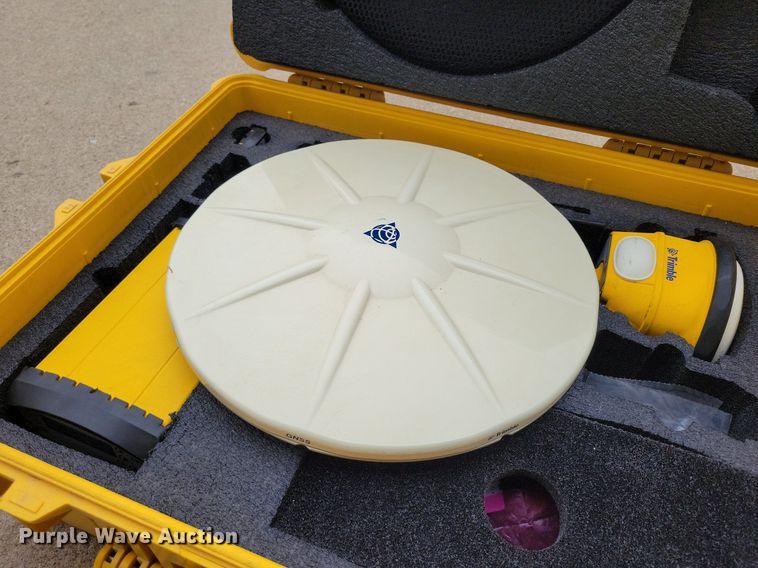 image for item MQ9705 Trimble site positioning system