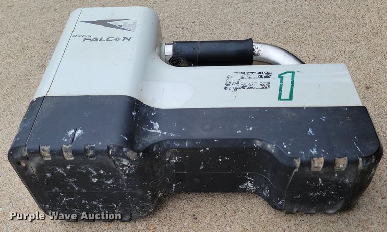 image for item MQ9707 Digitrak Falcon F1 locator receiver