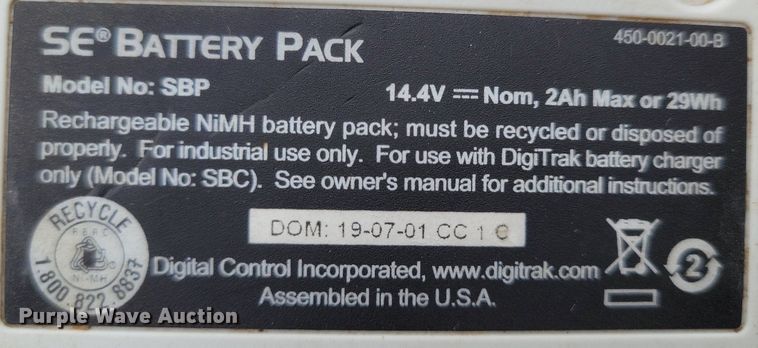 image for item MQ9707 Digitrak Falcon F1 locator receiver