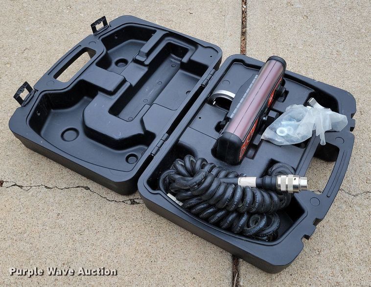 image for item MQ9709 Bobcat BLR2 laser receiver