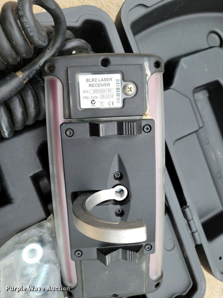 image for item MQ9709 Bobcat BLR2 laser receiver