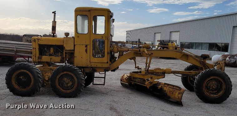 image for item MQ9717 1963 Galion 303 rigid frame motor grader