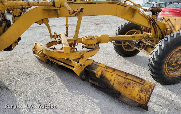 image for item MQ9717 1963 Galion 303 rigid frame motor grader