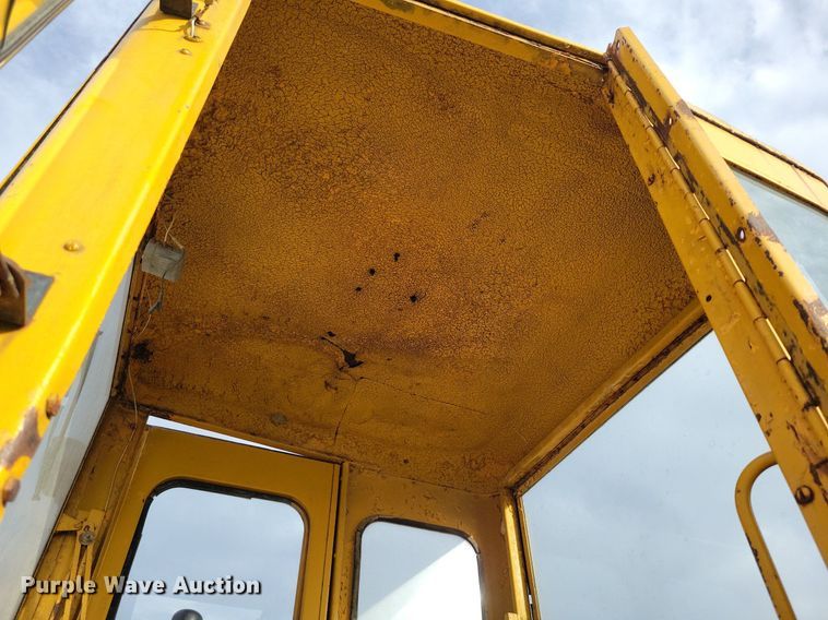 image for item MQ9717 1963 Galion 303 rigid frame motor grader