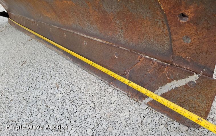 image for item MQ9717 1963 Galion 303 rigid frame motor grader