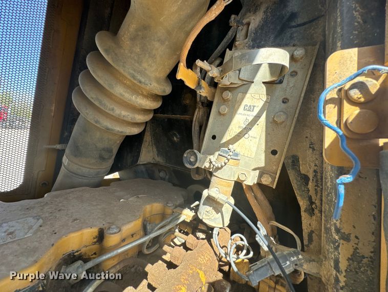 image for item ND9063 2012 Caterpillar  D6KXL dozer