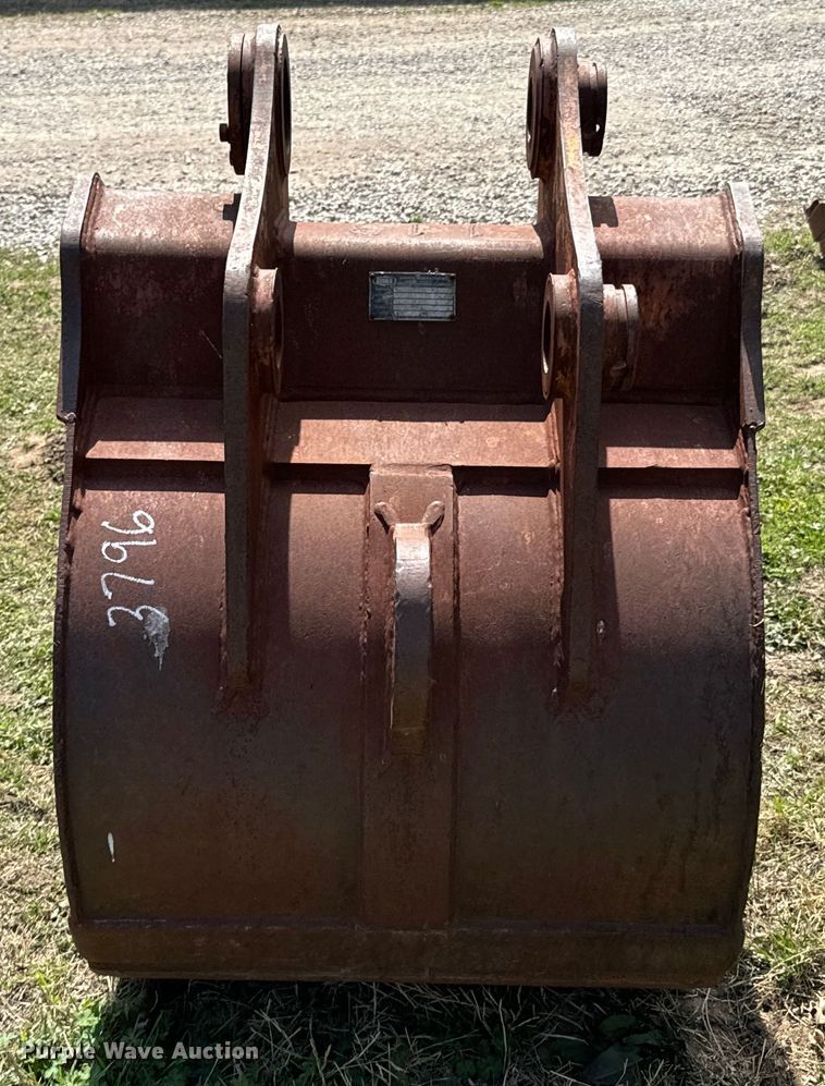 image for item ND9090 Gannon Case excavator bucket