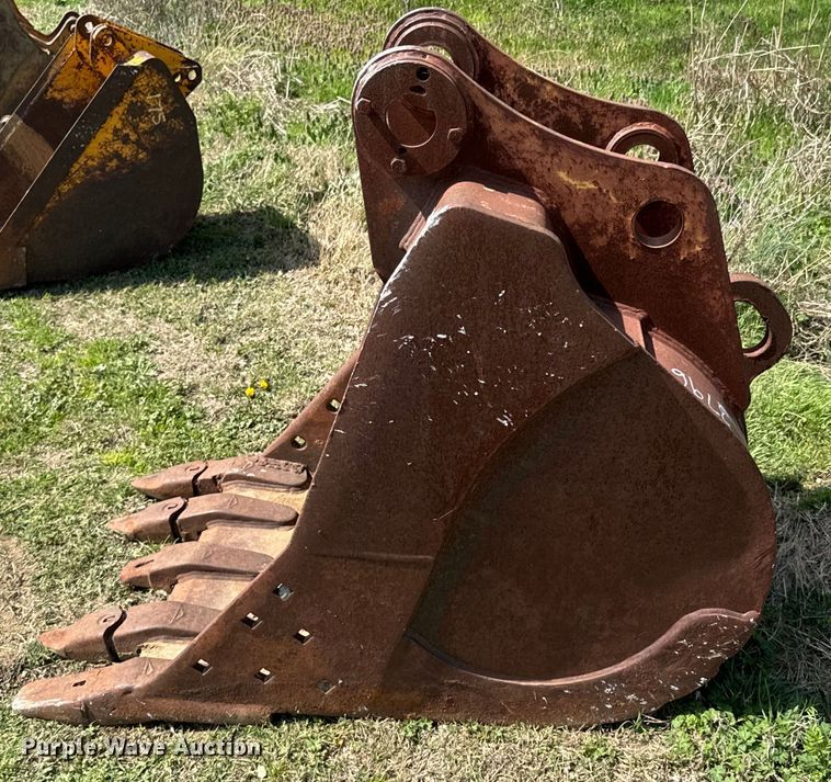 image for item ND9090 Gannon Case excavator bucket