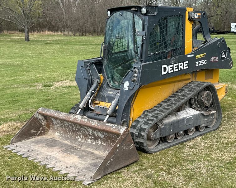 image for item ND9094 2019 John Deere 325G  tracked skid steer loader