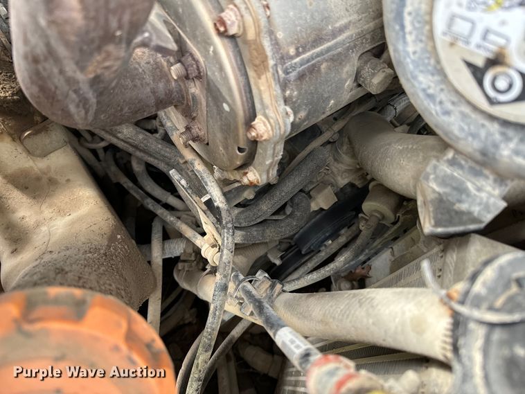 image for item ND9094 2019 John Deere 325G  tracked skid steer loader