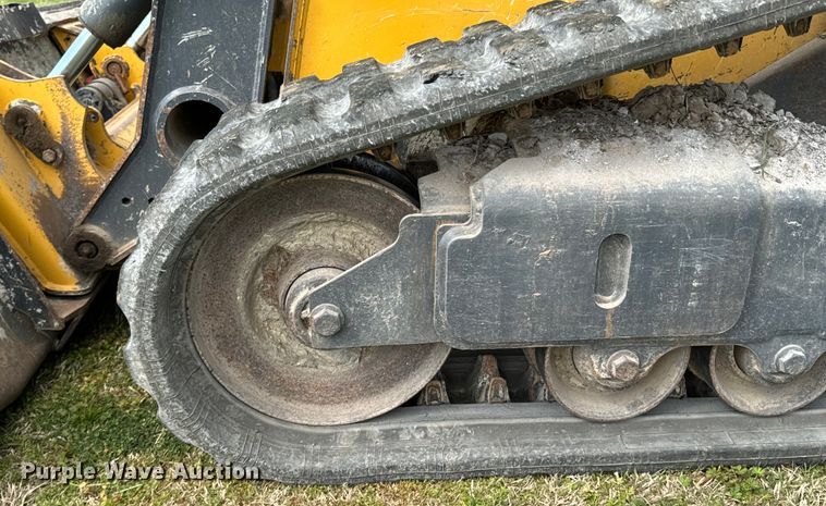 image for item ND9094 2019 John Deere 325G  tracked skid steer loader