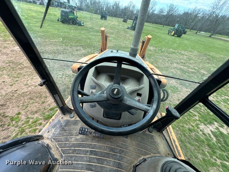 image for item ND9097 2008 Case 580 Super M backhoe