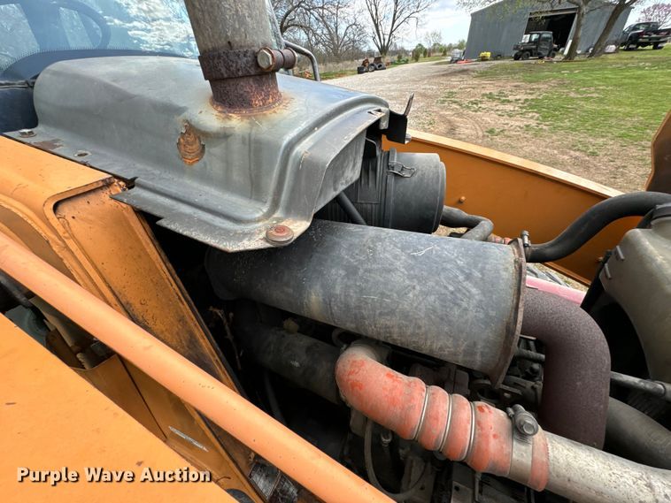 image for item ND9097 2008 Case 580 Super M backhoe