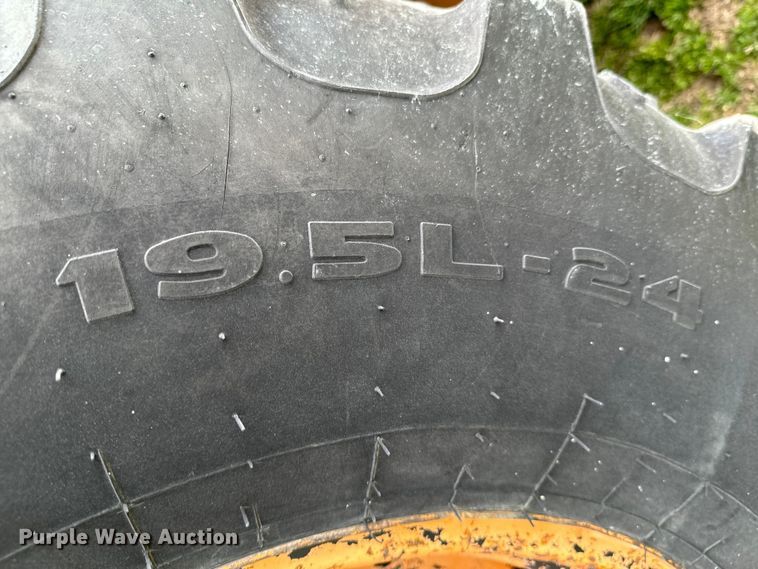 image for item ND9097 2008 Case 580 Super M backhoe