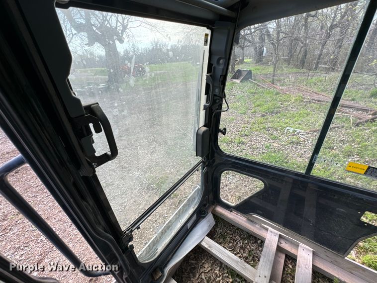 image for item ND9103 Kubota enclosed cab