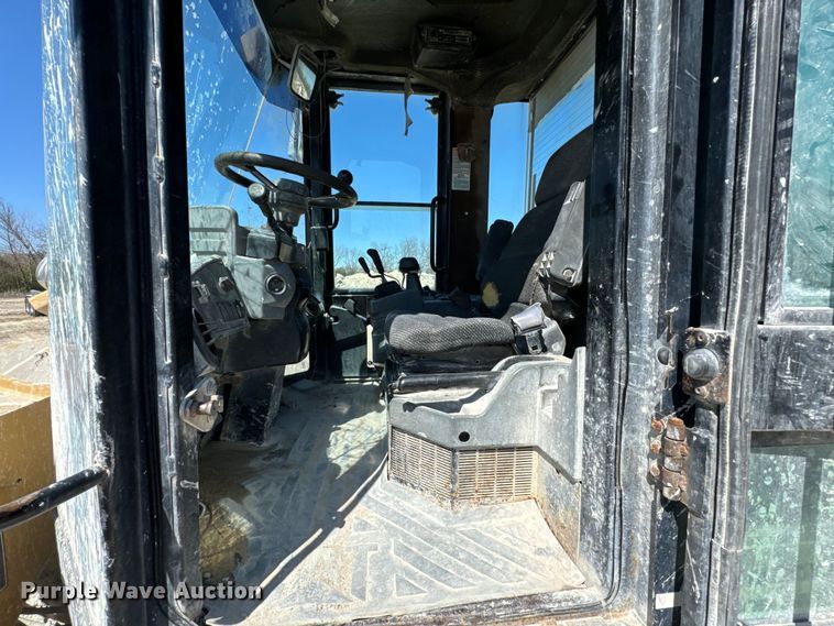 image for item ND9130 2001 Caterpillar 928G wheel loader