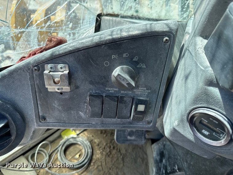 image for item ND9130 2001 Caterpillar 928G wheel loader