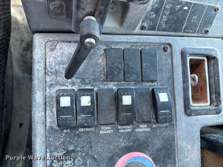 image for item ND9130 2001 Caterpillar 928G wheel loader