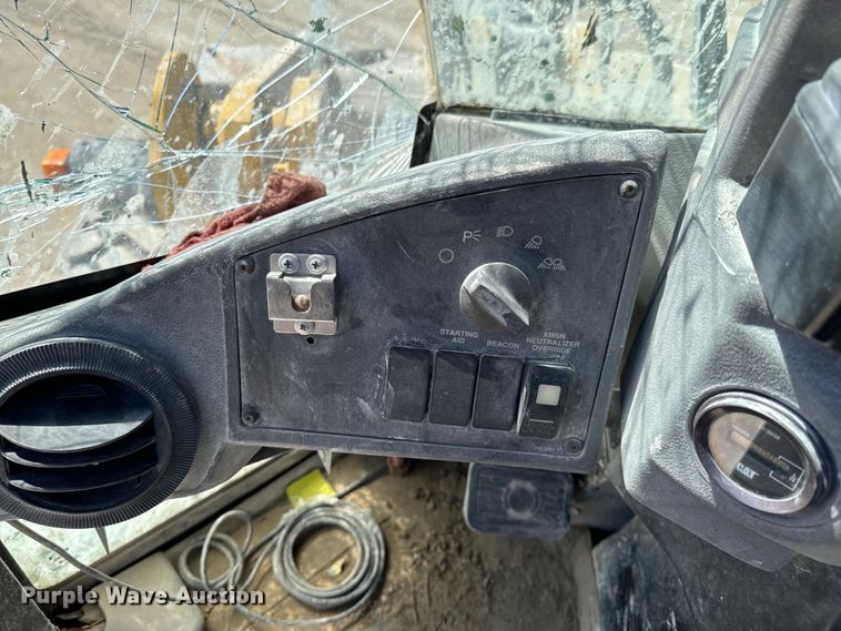 image for item ND9130 2001 Caterpillar 928G wheel loader