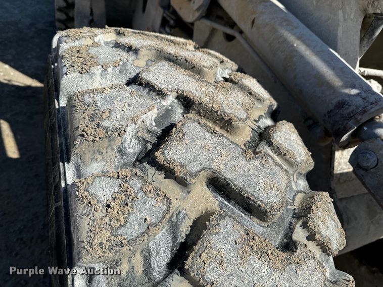 image for item ND9130 2001 Caterpillar 928G wheel loader