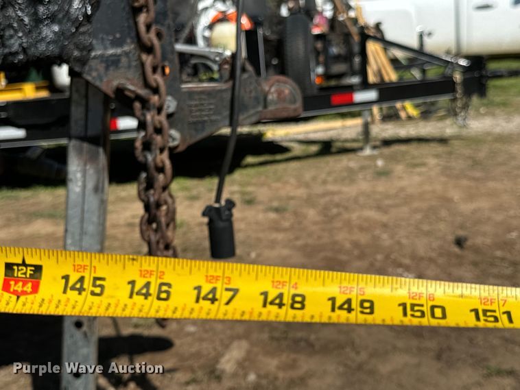 image for item ND9132 Seal coat trailer