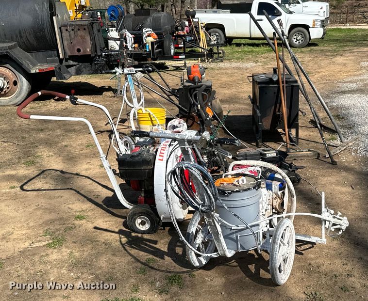 image for item ND9133 Asphalt seal coating equipment