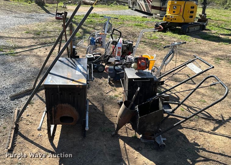 image for item ND9133 Asphalt seal coating equipment