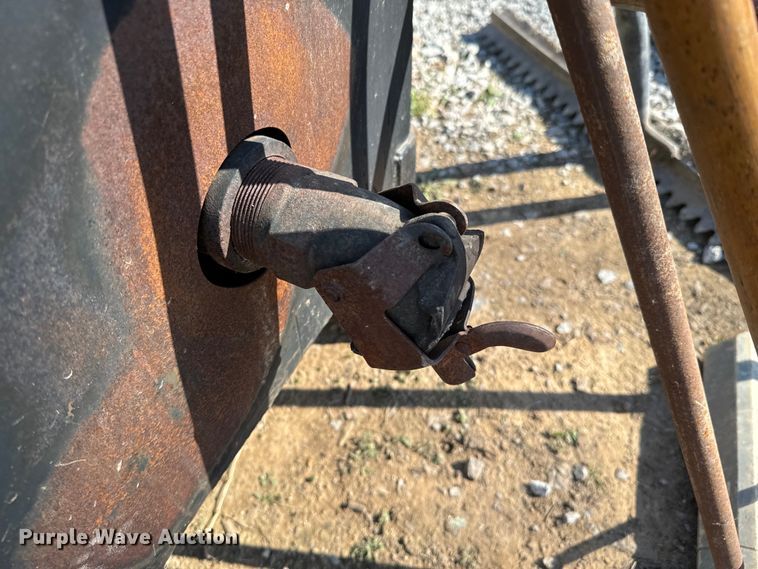 image for item ND9133 Asphalt seal coating equipment