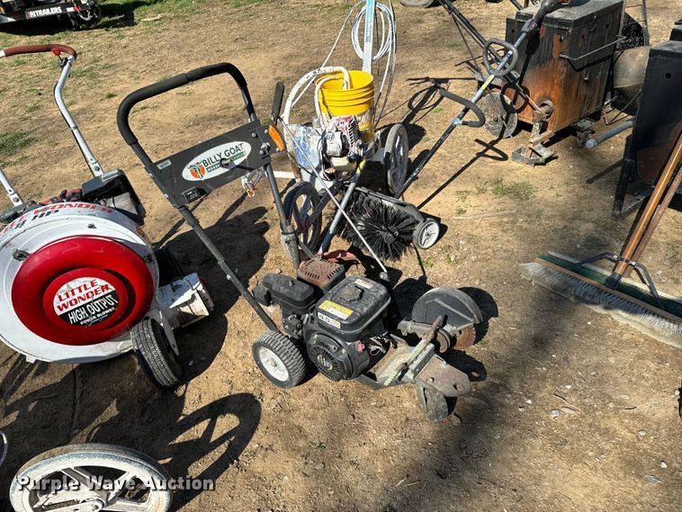 image for item ND9133 Asphalt seal coating equipment