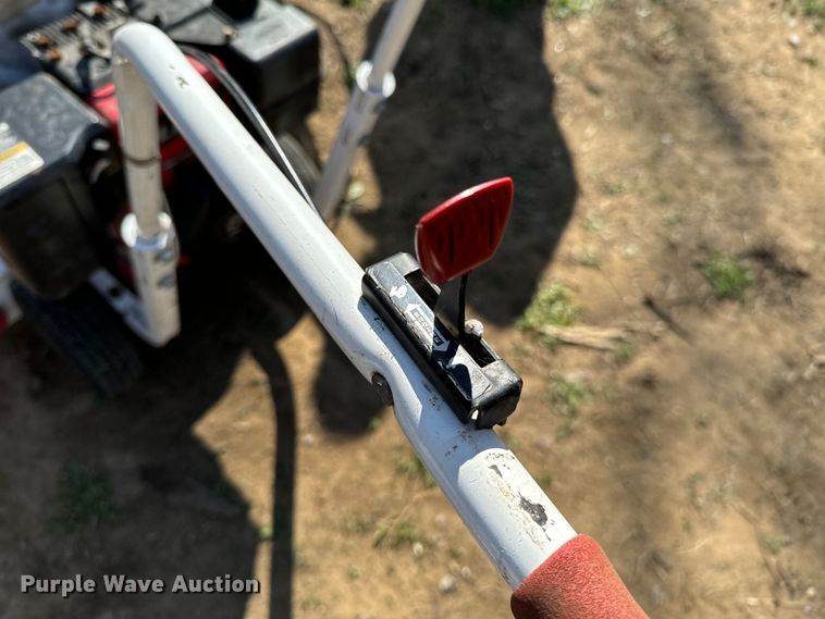 image for item ND9133 Asphalt seal coating equipment