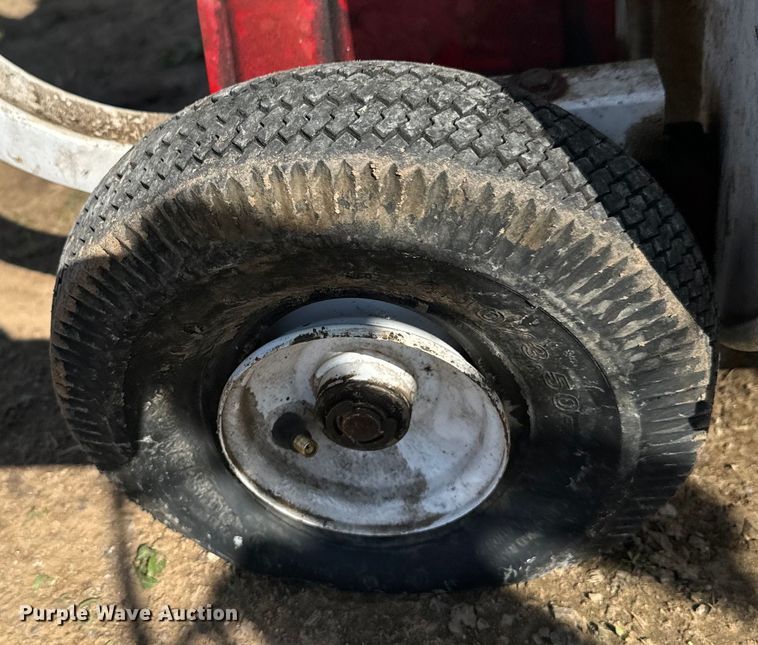 image for item ND9133 Asphalt seal coating equipment