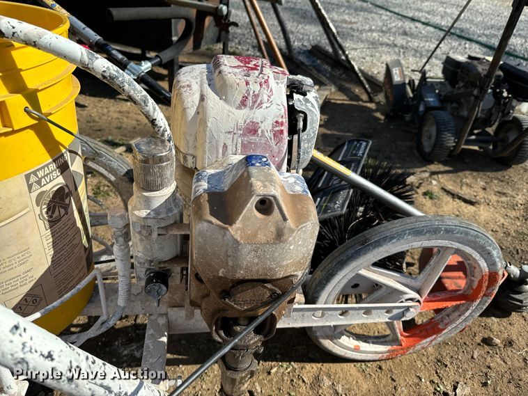 image for item ND9133 Asphalt seal coating equipment