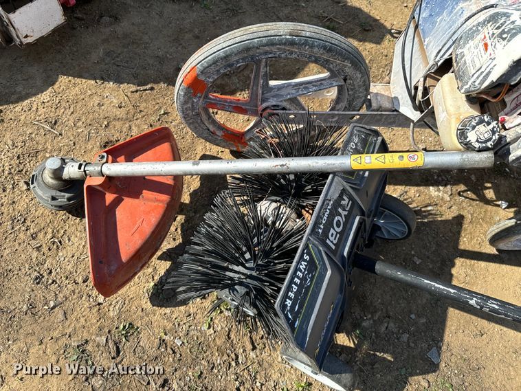 image for item ND9133 Asphalt seal coating equipment