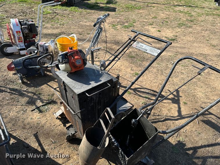 image for item ND9133 Asphalt seal coating equipment