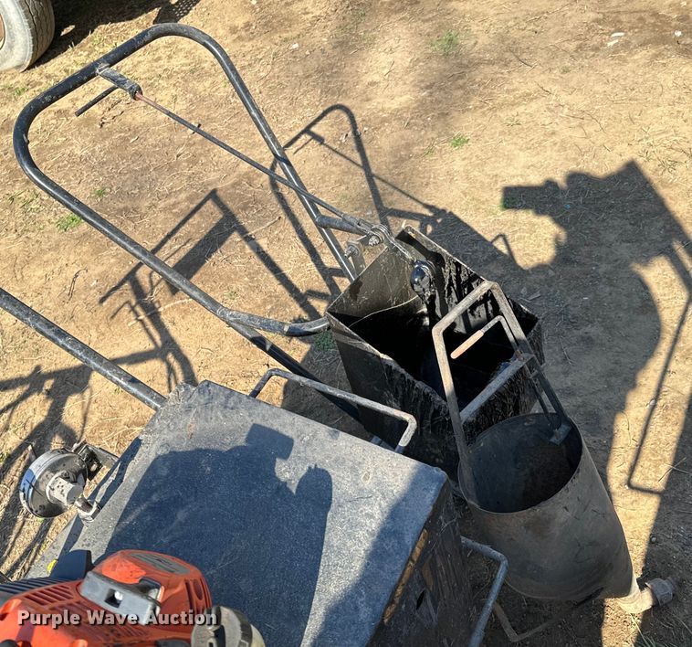 image for item ND9133 Asphalt seal coating equipment