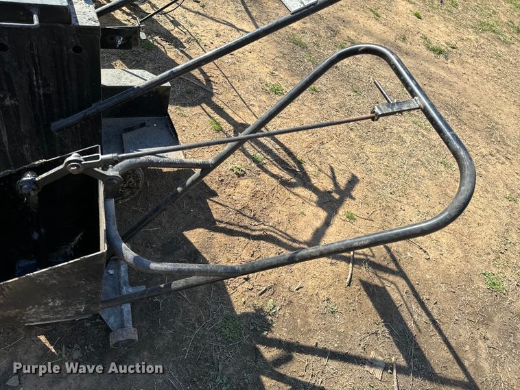 image for item ND9133 Asphalt seal coating equipment