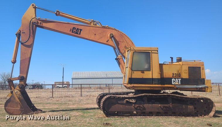 image for item NG9328 1990 Caterpillar 231D excavator
