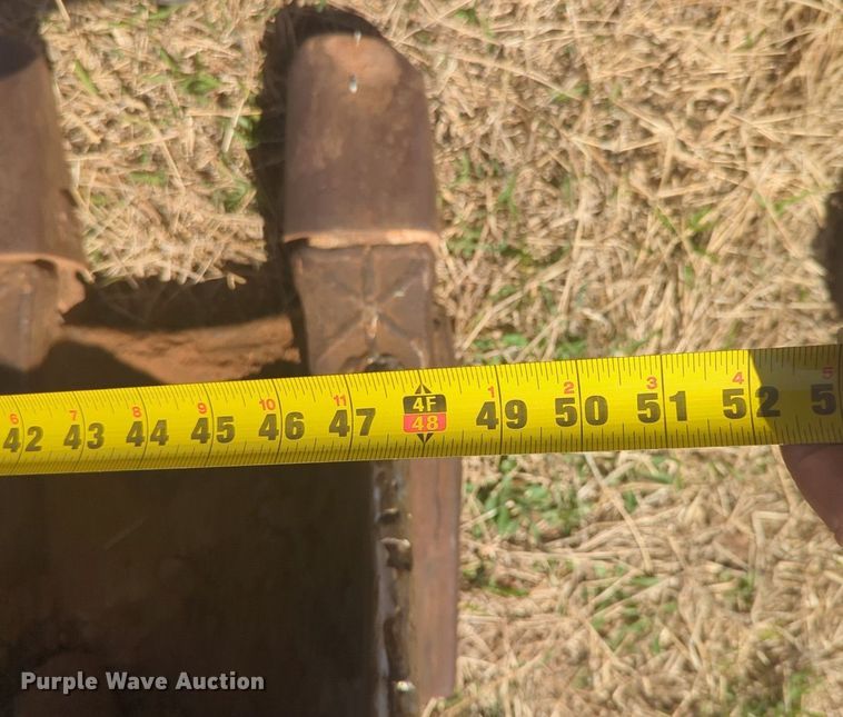 image for item NG9328 1990 Caterpillar 231D excavator