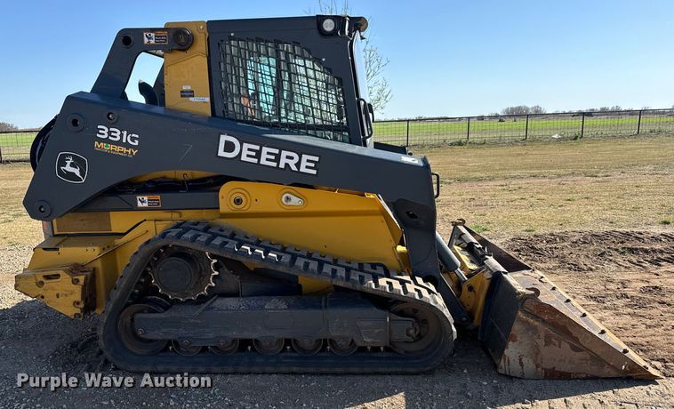 image for item NH9071 2019 John Deere 331G tracked skid steer loader