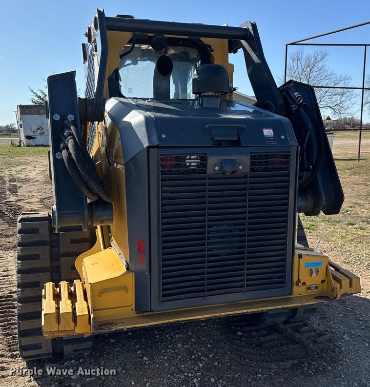 image for item NH9071 2019 John Deere 331G tracked skid steer loader