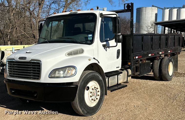 image for item NJ9492 2008 Freightliner Business Class M2 dump flatbed truck