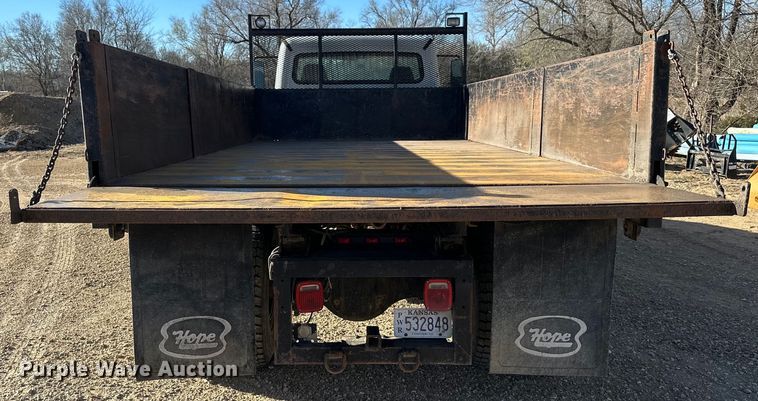 image for item NJ9492 2008 Freightliner Business Class M2 dump flatbed truck