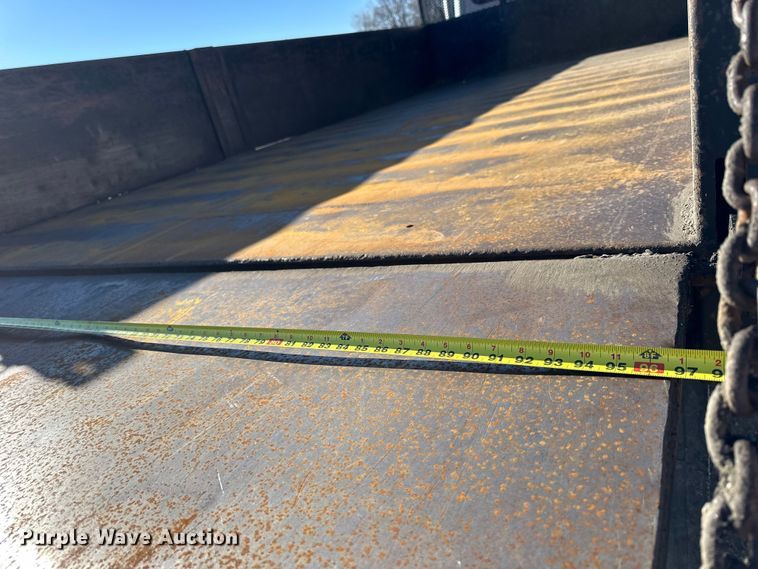 image for item NJ9492 2008 Freightliner Business Class M2 dump flatbed truck