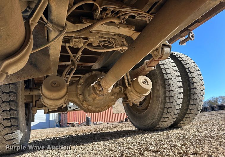 image for item NJ9492 2008 Freightliner Business Class M2 dump flatbed truck